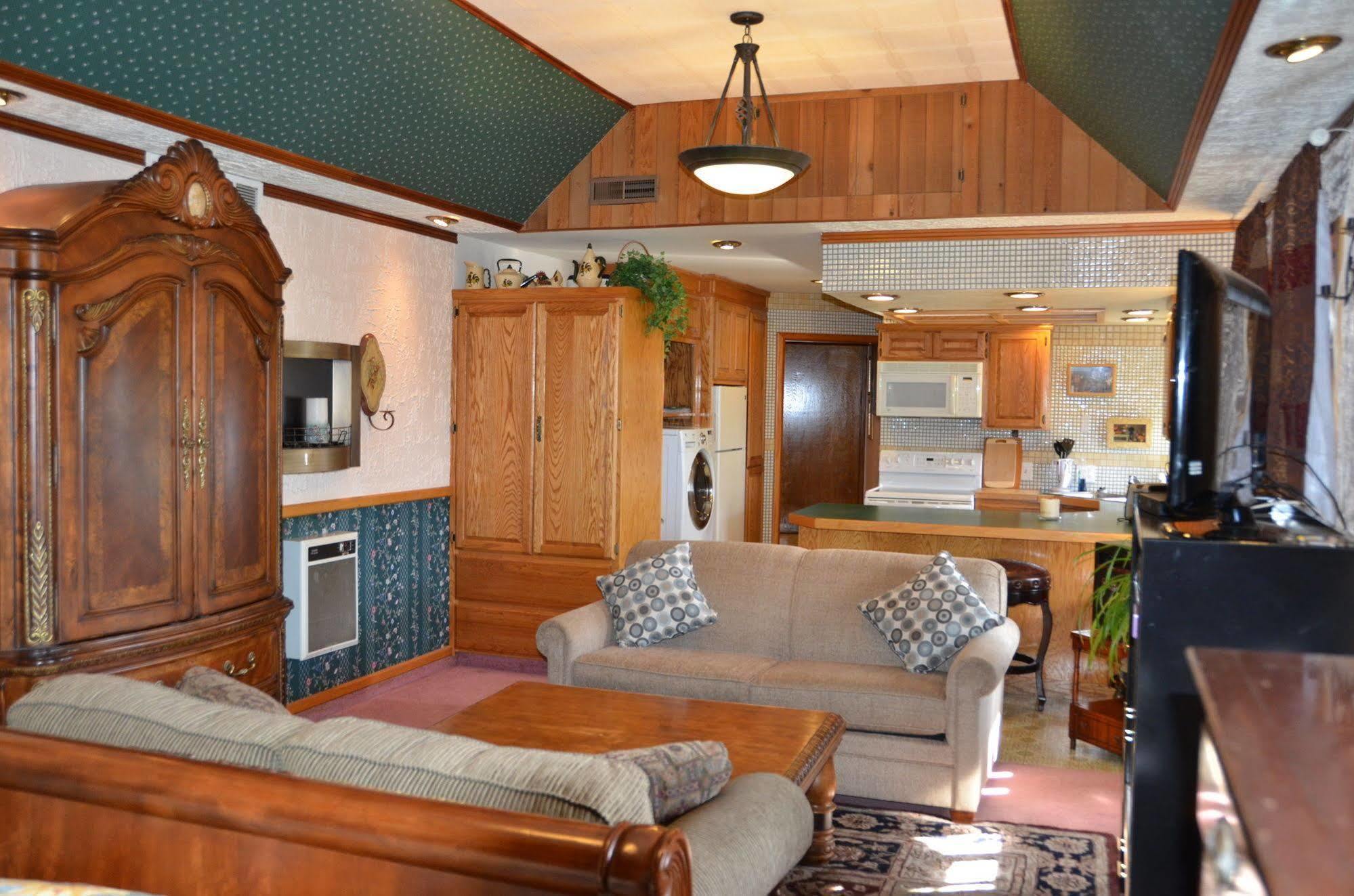 Where Eagles Fly Bed & Breakfast Elk Point Exterior foto